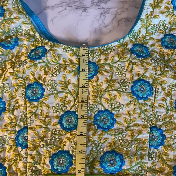 Floral 32 size Saree Set - Picture 9 of 16